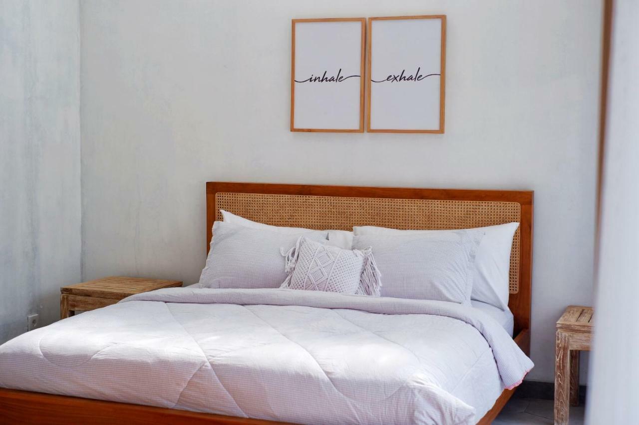 Hotel The Sloth Bali Canggu Exterior foto